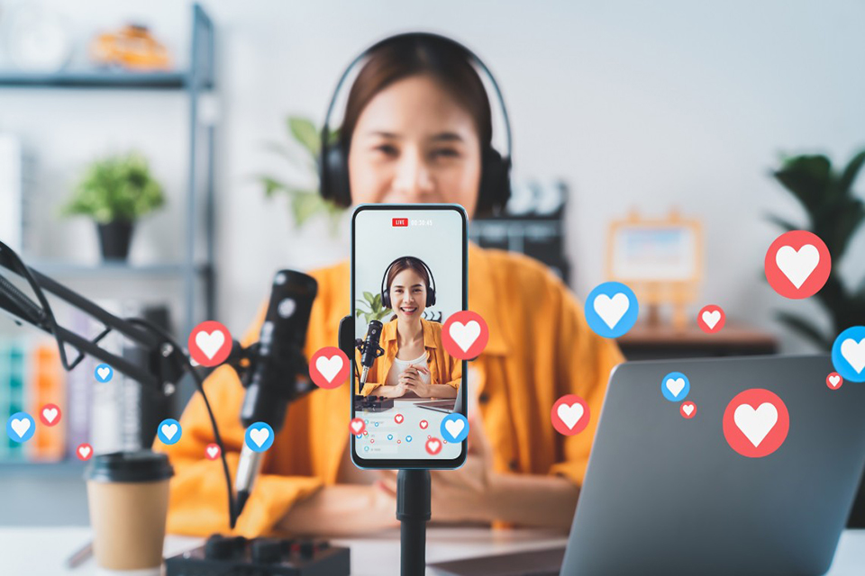 29.Become a Social Media Influencer